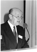 pictures/1983/1983-11-10-symposium stationsautomatisering